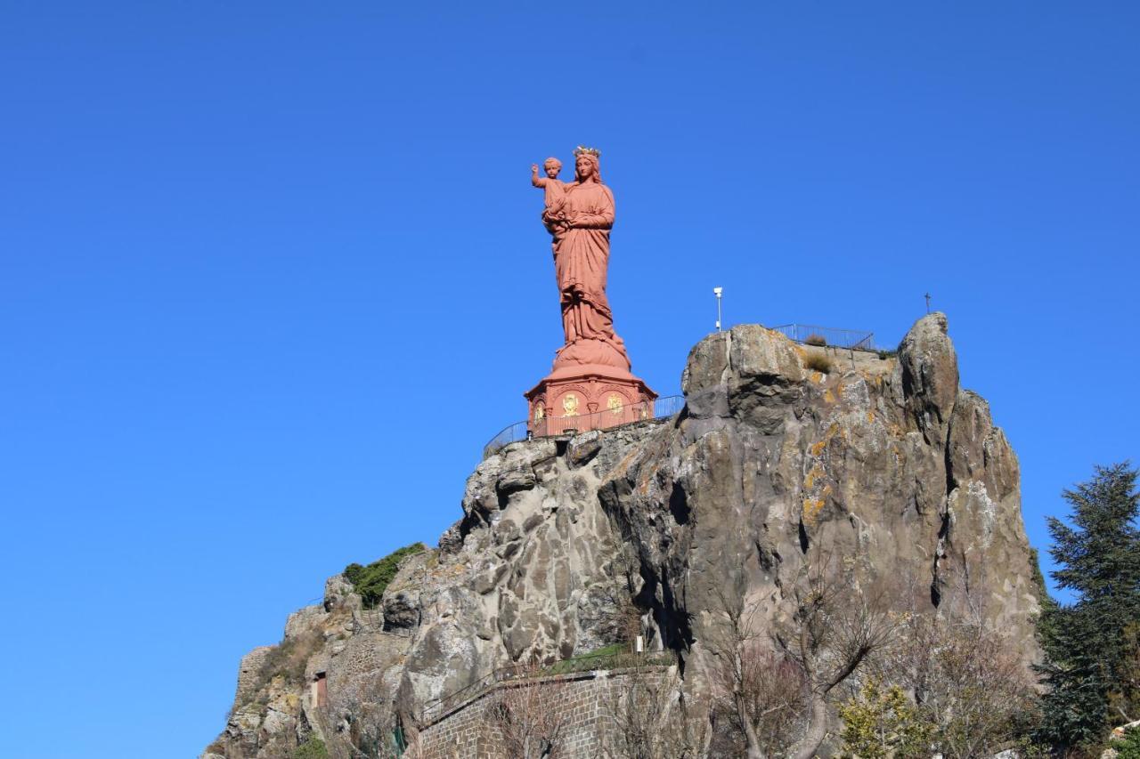 Les Cimes Du Puy-En-Velay Panzió Le Puy-en-Velay Kültér fotó